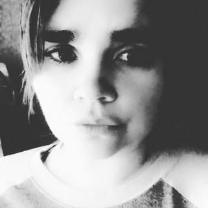 Meet your Posher, Kelli